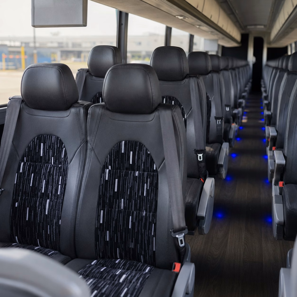 does the day of the week change what a bus costs in st petersburg florida