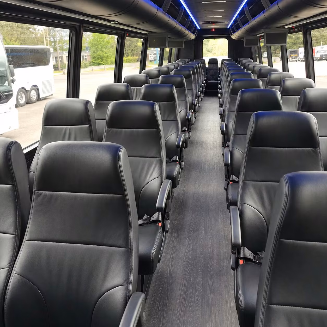 minibus rentals for st petersburg senior ministry and small group outings