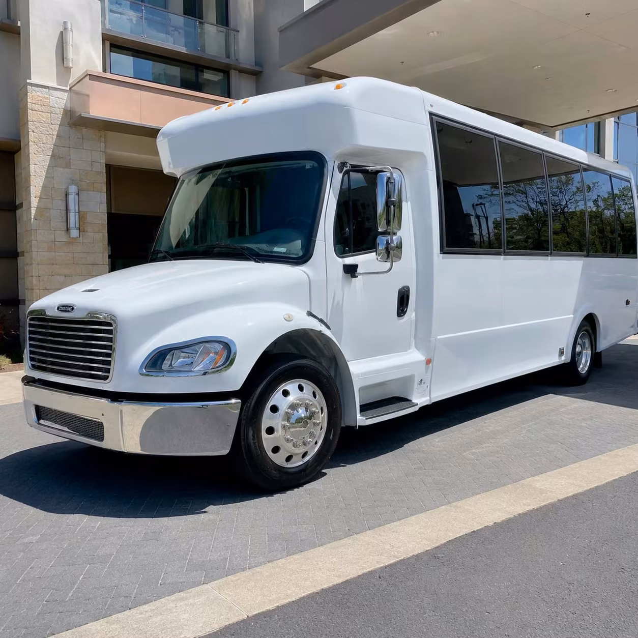 minibus rentals in st petersburg keep smaller prom groups comfortable and together