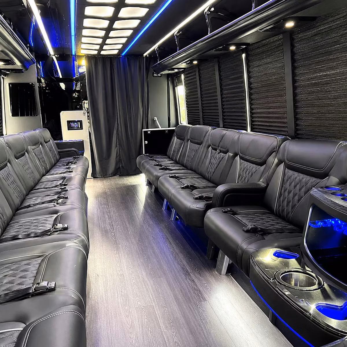 st petersburg concert bus rentals